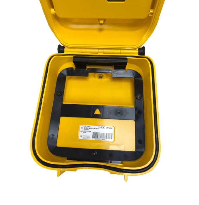 Physio Control Lifepak Cr2 Toughcase Yellow 3 LIFEPAK CR2 TOUGHcase open