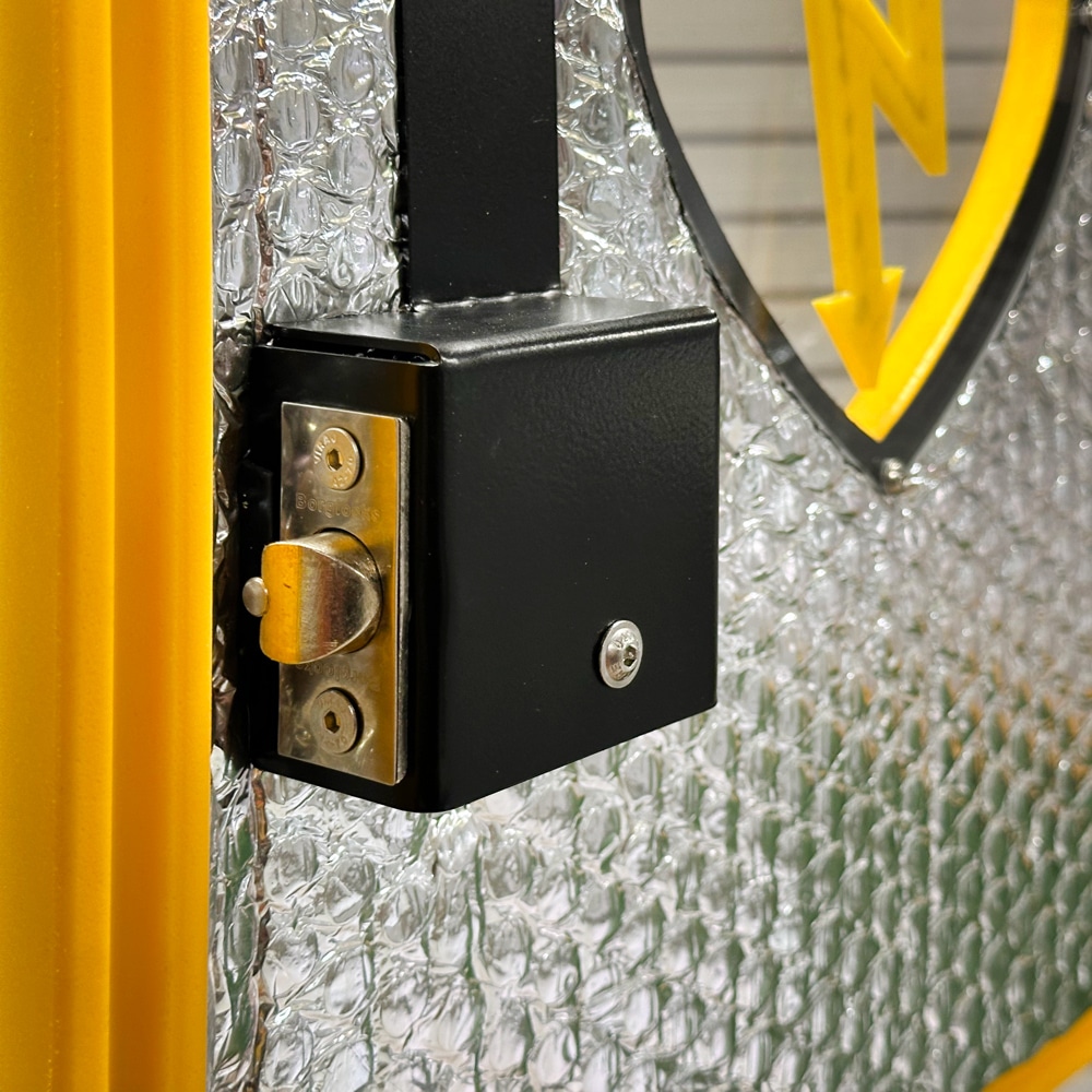 Aed Protect Solar Powered Outdoor Defibrillator Cabinet (Locked) 4 AED Protect Solar Powered Outdoor Defibrillator Cabinet (Locked) - Image 4